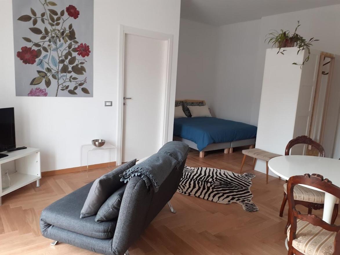 Ferienwohnung Vittadinisette Pavia Exterior foto